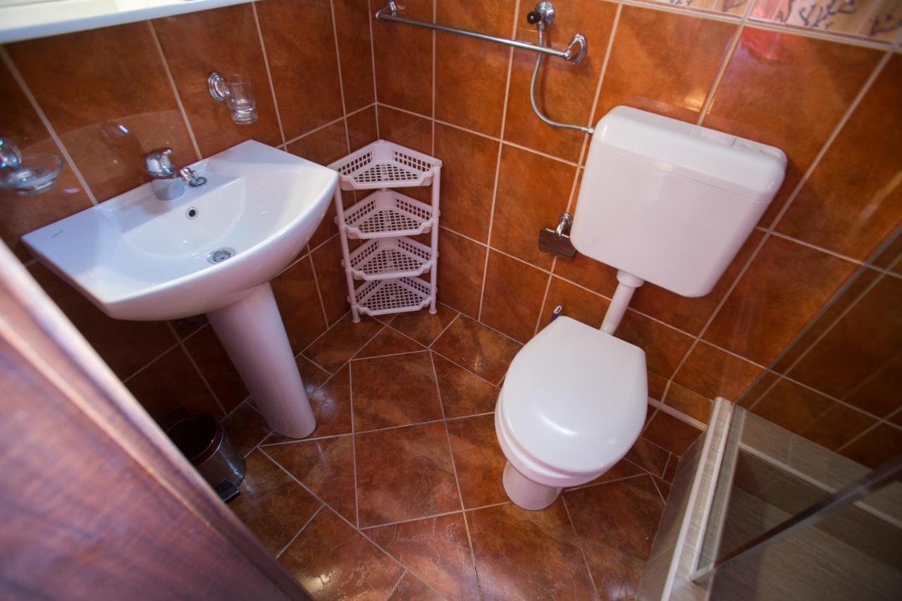 Apartments Vesna Tivat Zewnętrze zdjęcie