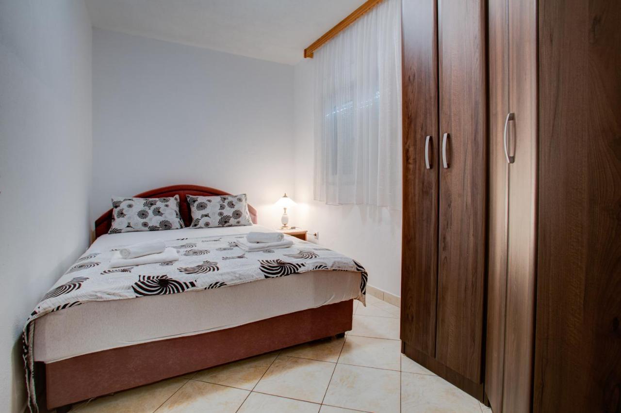 Apartments Vesna Tivat Zewnętrze zdjęcie