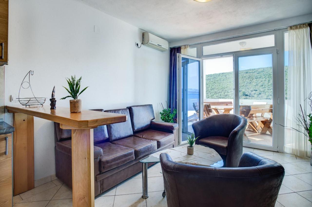 Apartments Vesna Tivat Zewnętrze zdjęcie