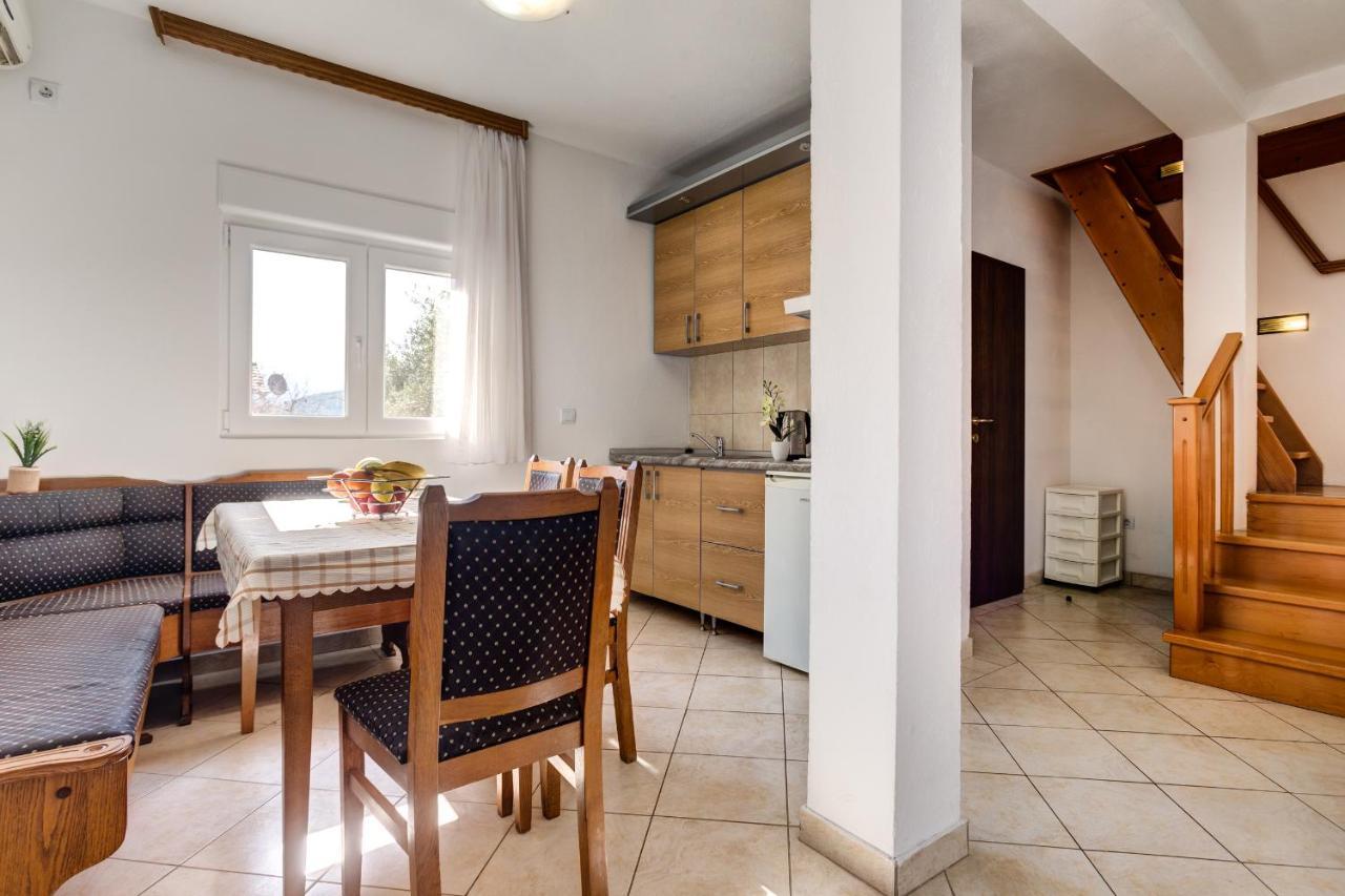 Apartments Vesna Tivat Zewnętrze zdjęcie